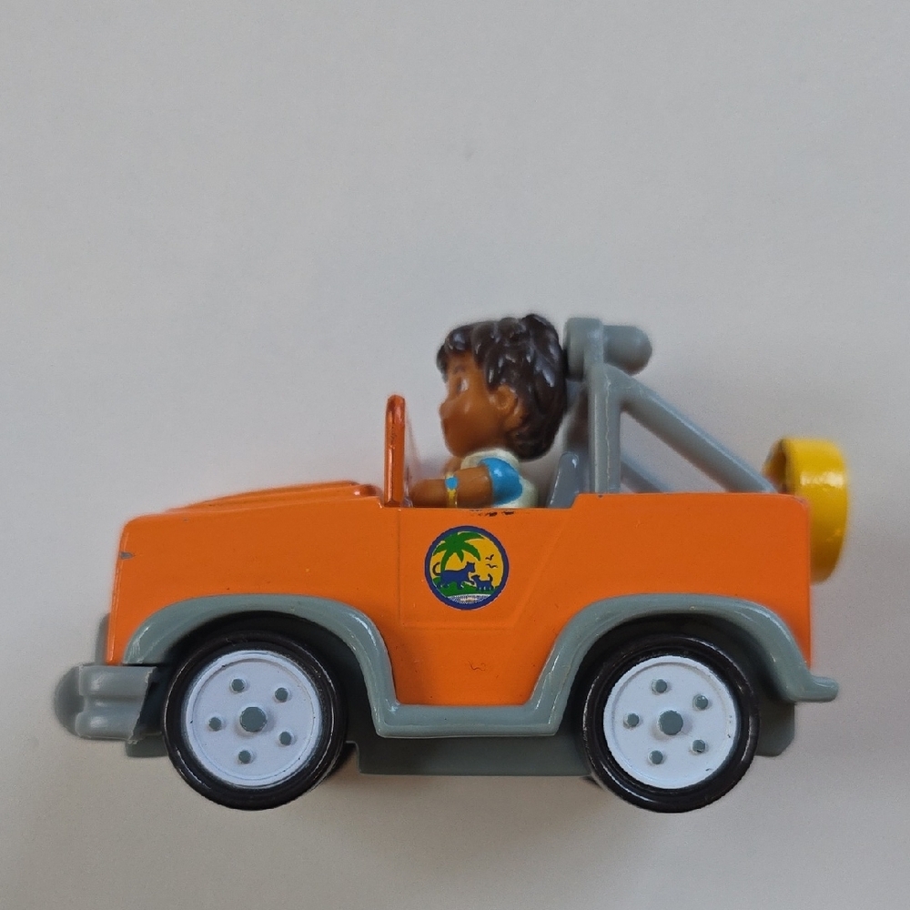 Go, Diego, Go! Rescue Jeep toy - Picture 2 of 7